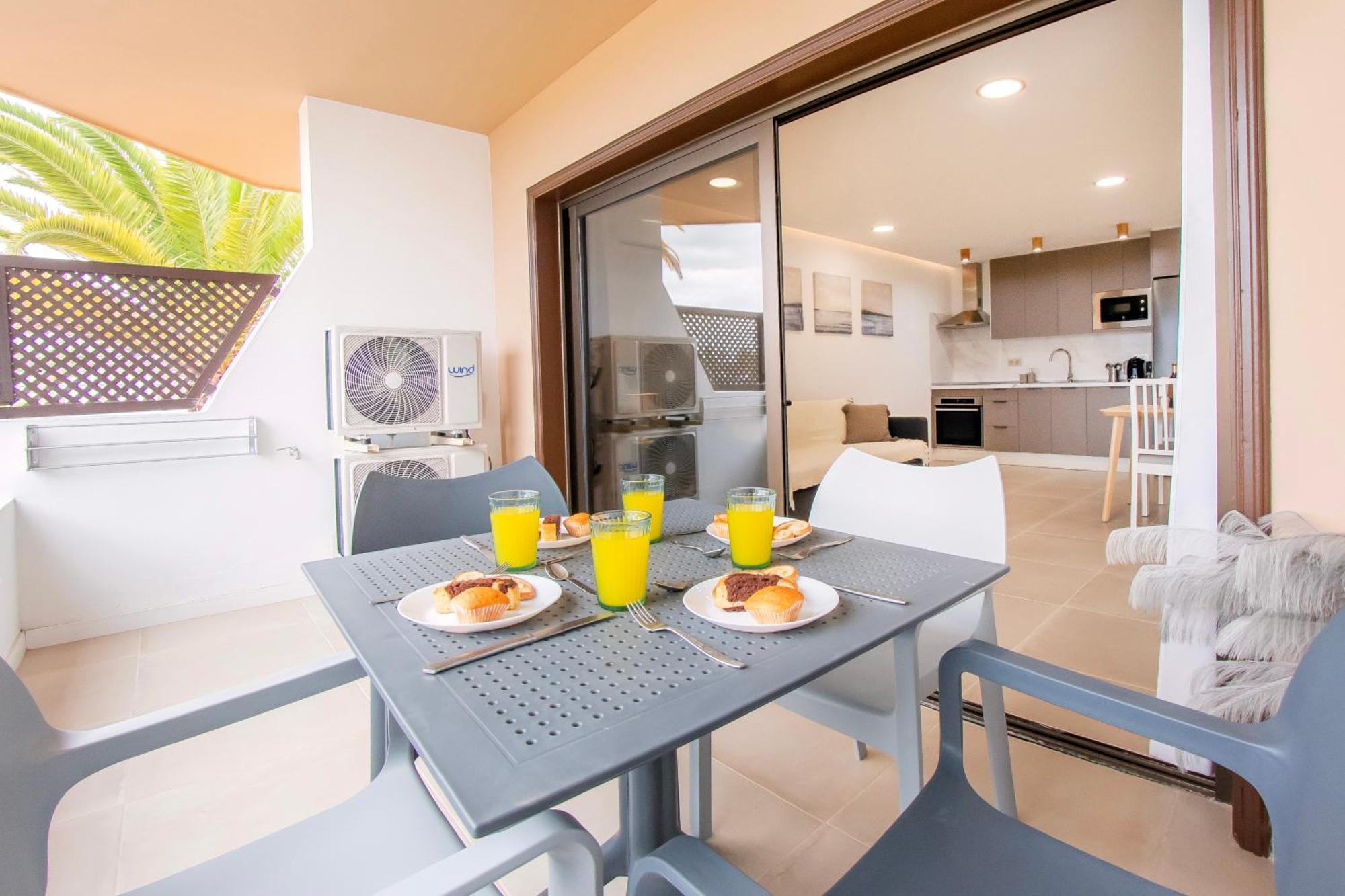 סן מיגל דה אבונה Newly Renovated, Luxurious Apartment With A Heated Pool, 259 מראה חיצוני תמונה