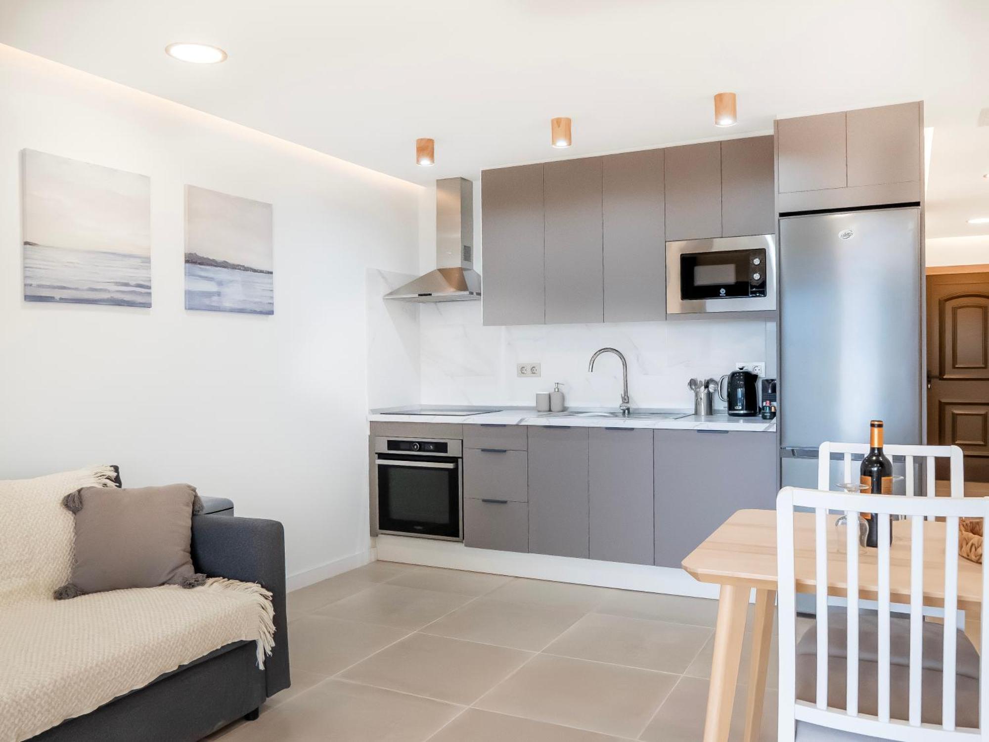 סן מיגל דה אבונה Newly Renovated, Luxurious Apartment With A Heated Pool, 259 מראה חיצוני תמונה
