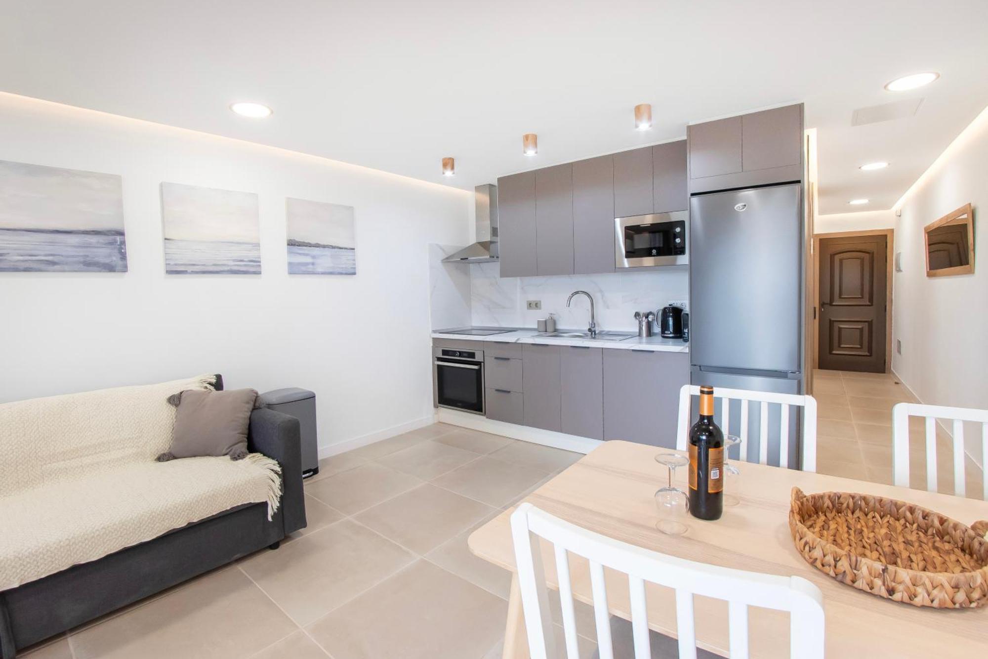 סן מיגל דה אבונה Newly Renovated, Luxurious Apartment With A Heated Pool, 259 מראה חיצוני תמונה